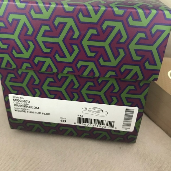 *SOLD*Tory Burch Nude Wedge Flip Flop Size 10 - Picture 7 of 7